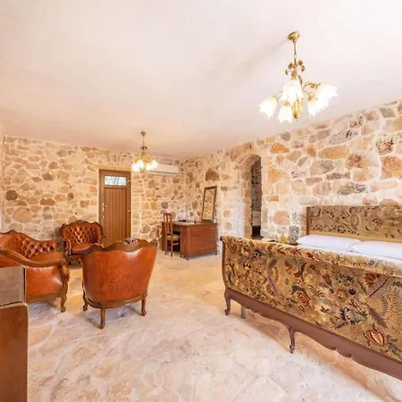 Pietra D'ulivo Villa Ceglie Messapica